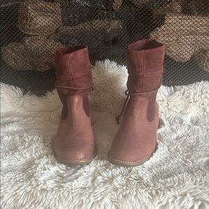 Sperry Women's Burgundy Ankle Booties